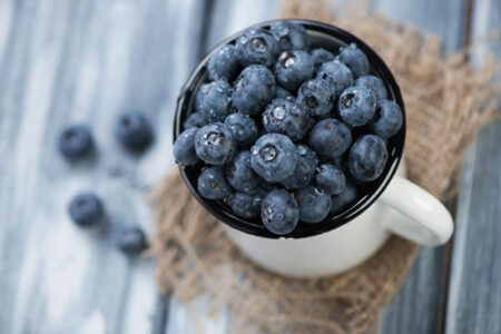 7 Health Benefits of Blueberries Image